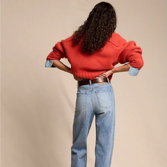 Banana Republic Straight Leg Blue Jeans - Picture 2 of 6